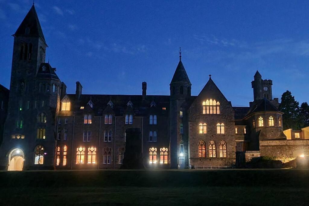 Loch Ness - Luxury Highland Retreat In Scotland Apartman Fort Augustus Kültér fotó